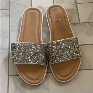 Ardene slippers